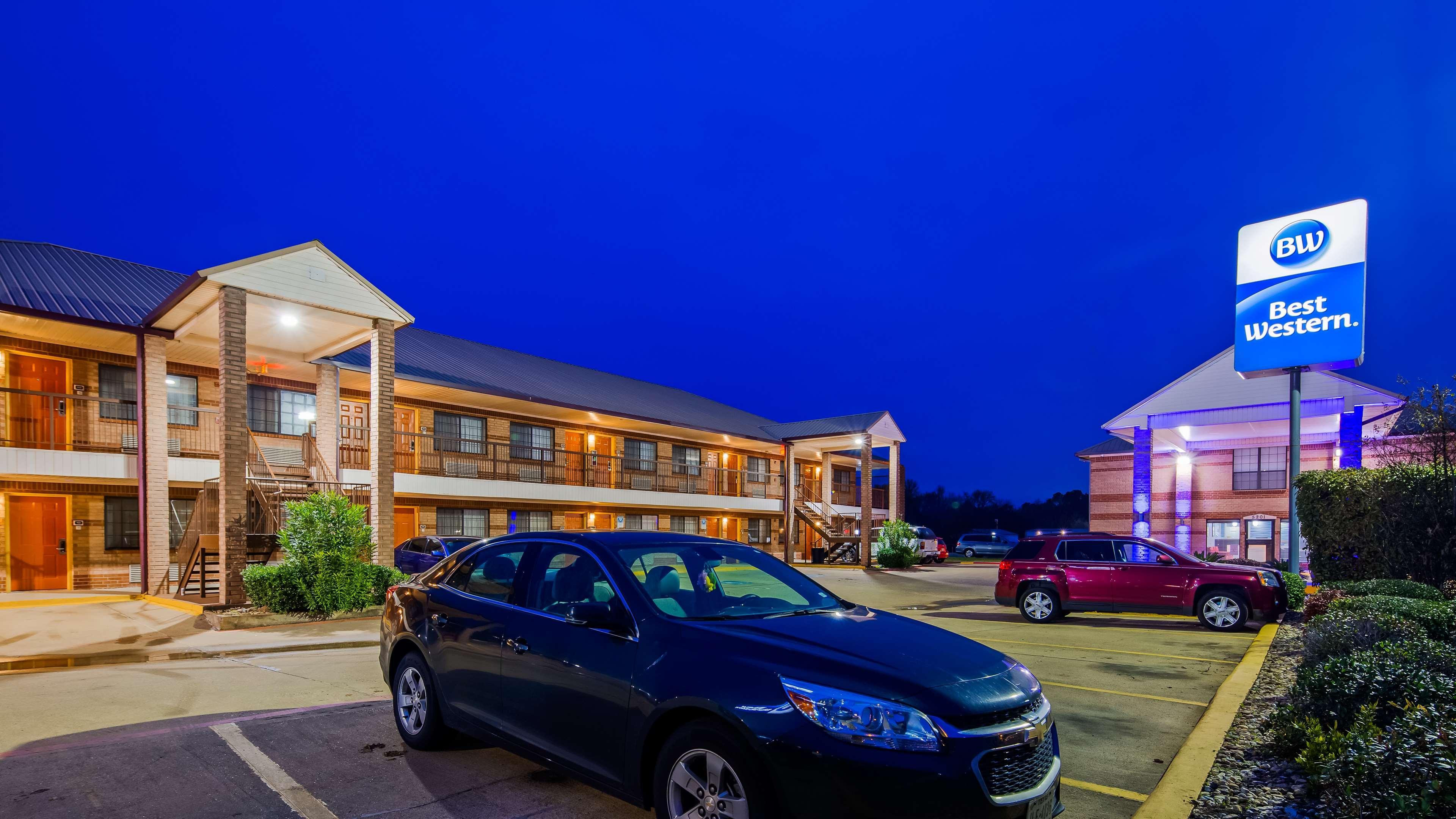Best Western Executive Inn Marshall Extérieur photo